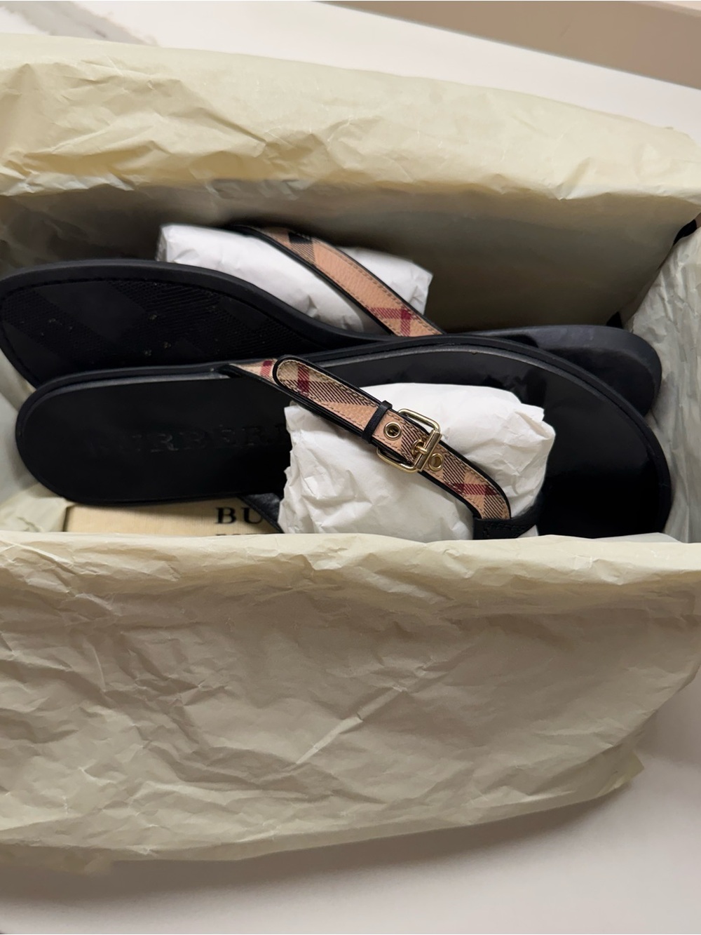 Burberry Black Thong Sandals with Beige Plaid Straps - Picture 4 of 5
